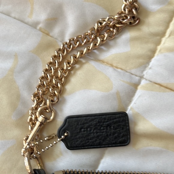 Authentic coach wristlet - Picture 2 of 5